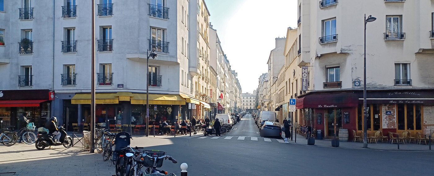 Fires behind a Paris café table, and France's long terrasse tradition